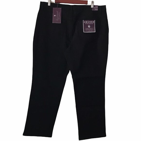 NWT - Gloria Vanderbilt Women's Amanda Supreme Stretch Straight Leg Jean - Picture 2 of 16